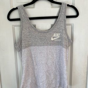 Nike Sports Tank Top (Medium)